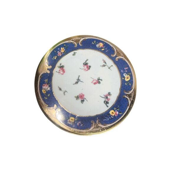 Metropolitan Museum of Art Coasters with Tin Box, Made in England, Set of Four - Picture 5 of 7